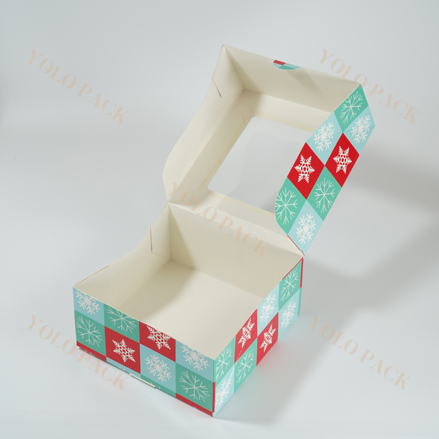 Customizable Cardboard Box With Clear Window Christmas Tree Snowflake Square Grid Color Printing Bakery Cookie Kids Gift Packaging Box