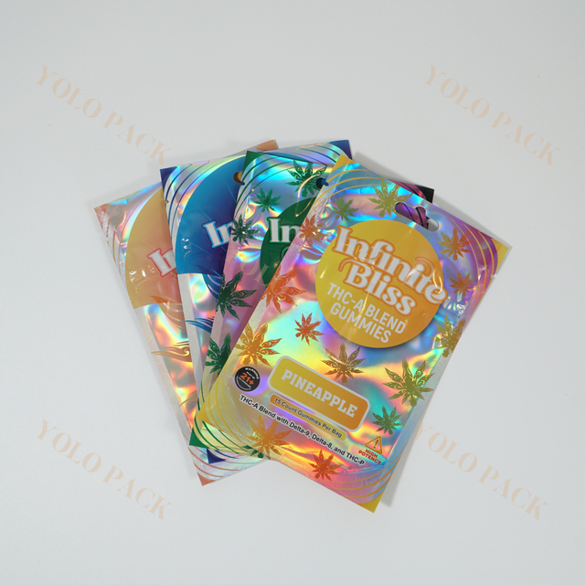 Custom Resealable Holographic Three Sides Sealed Bag With Zipper Gummies Cannabis Aluminum Foil Stand Pouch Packaging Bag