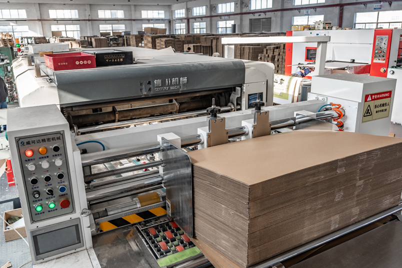 How Corrugated Cartons Are Made: The Manufacturing Process